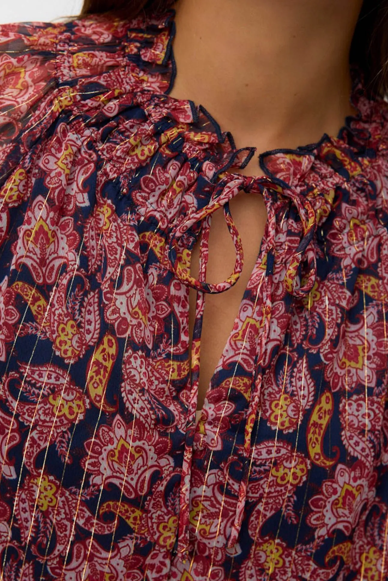 Top de chiffon de manga comprida