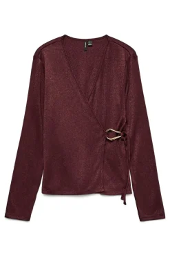 Top de malha com detalhe de fivela