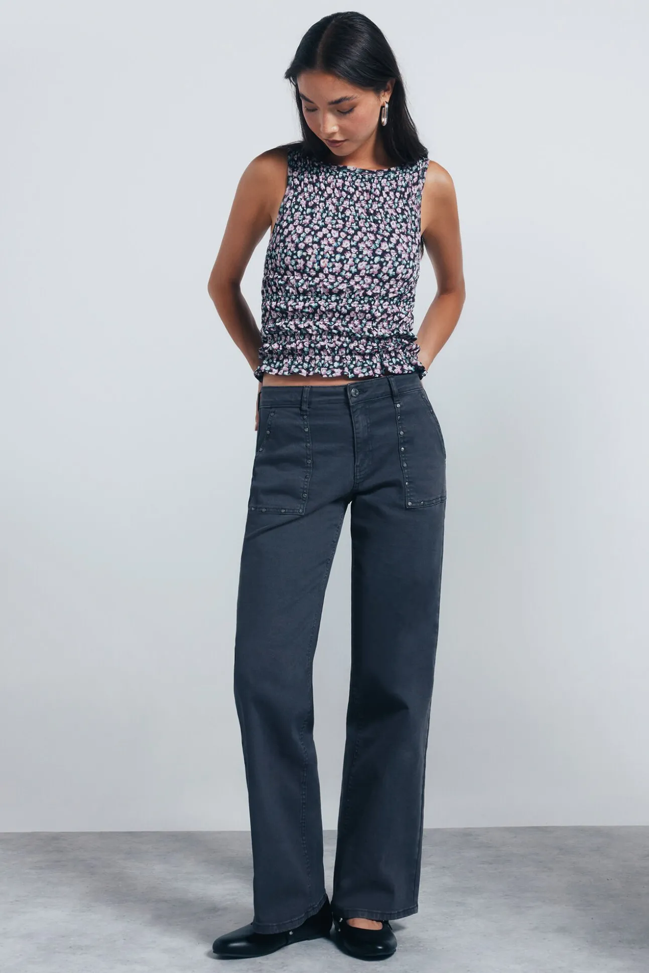 Top floral ajustado