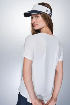 T-shirt branca de manga curta