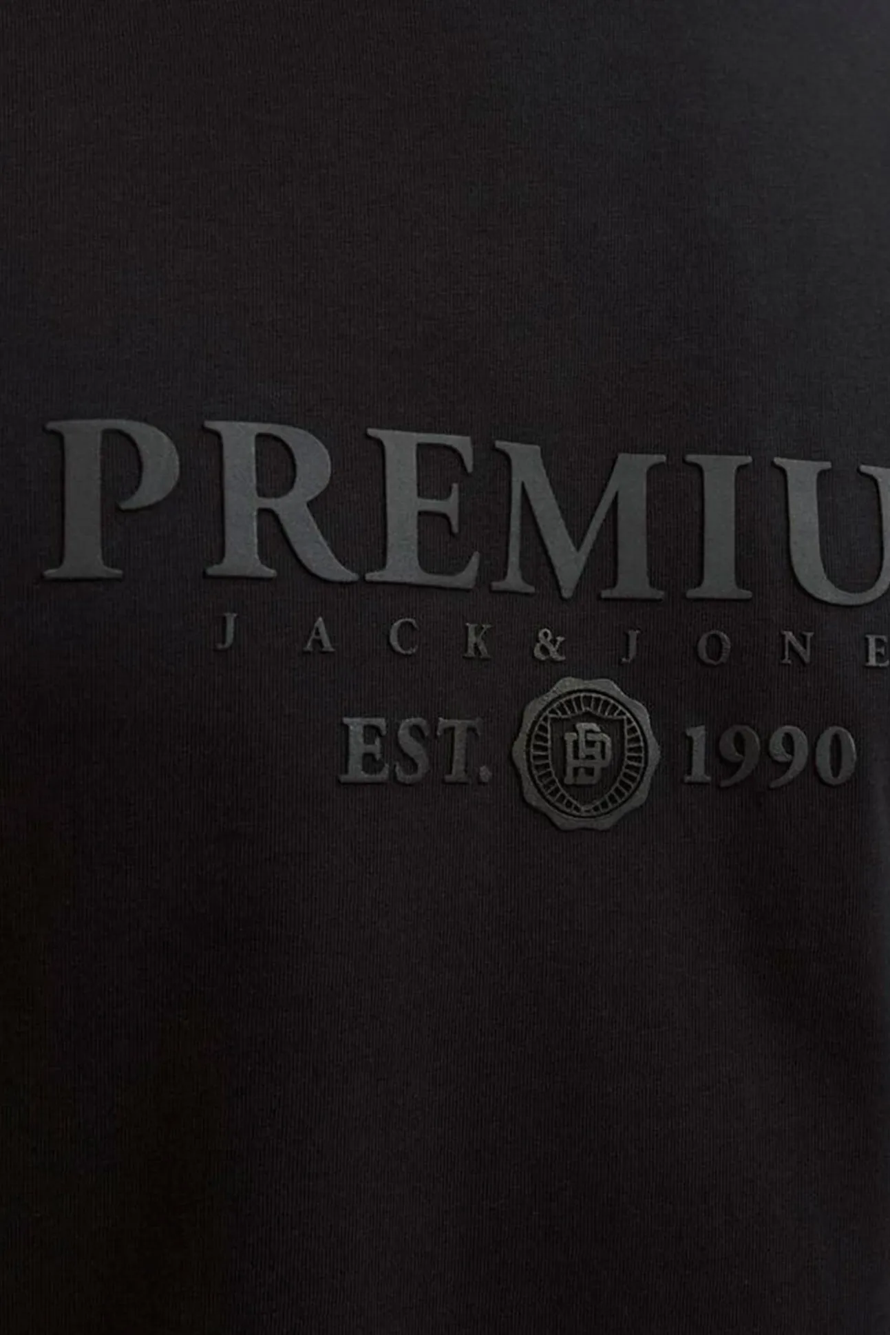 T-shirt básica com logo