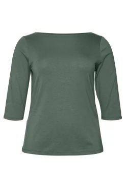 T-shirt básica tamanho grande