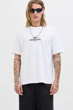T-shirt com estampa nas costas