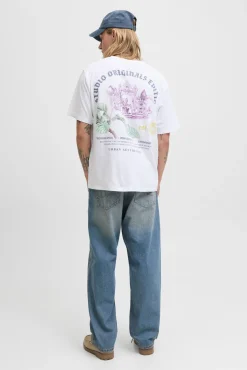 T-shirt com estampa traseira