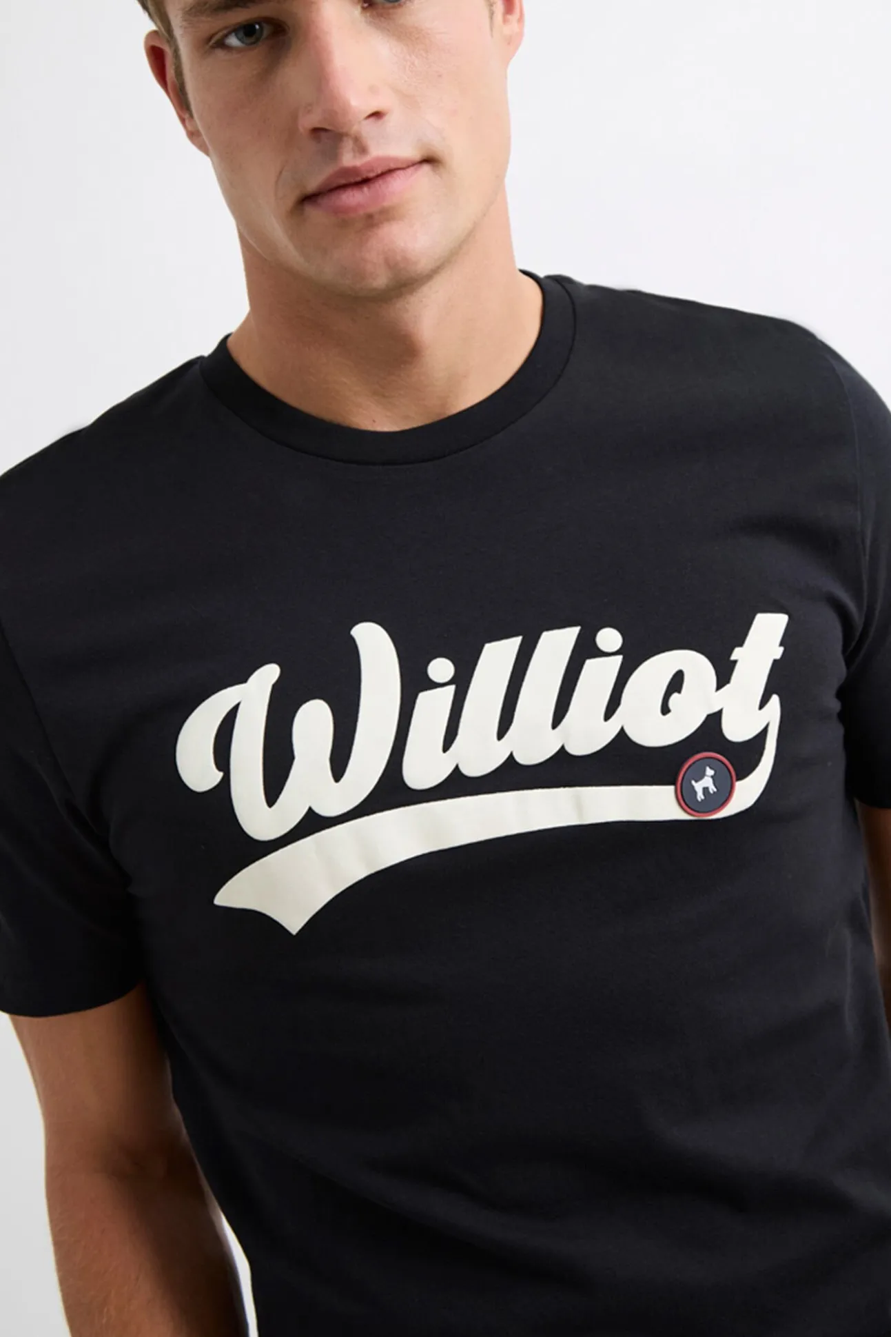 T-shirt com logo vintage