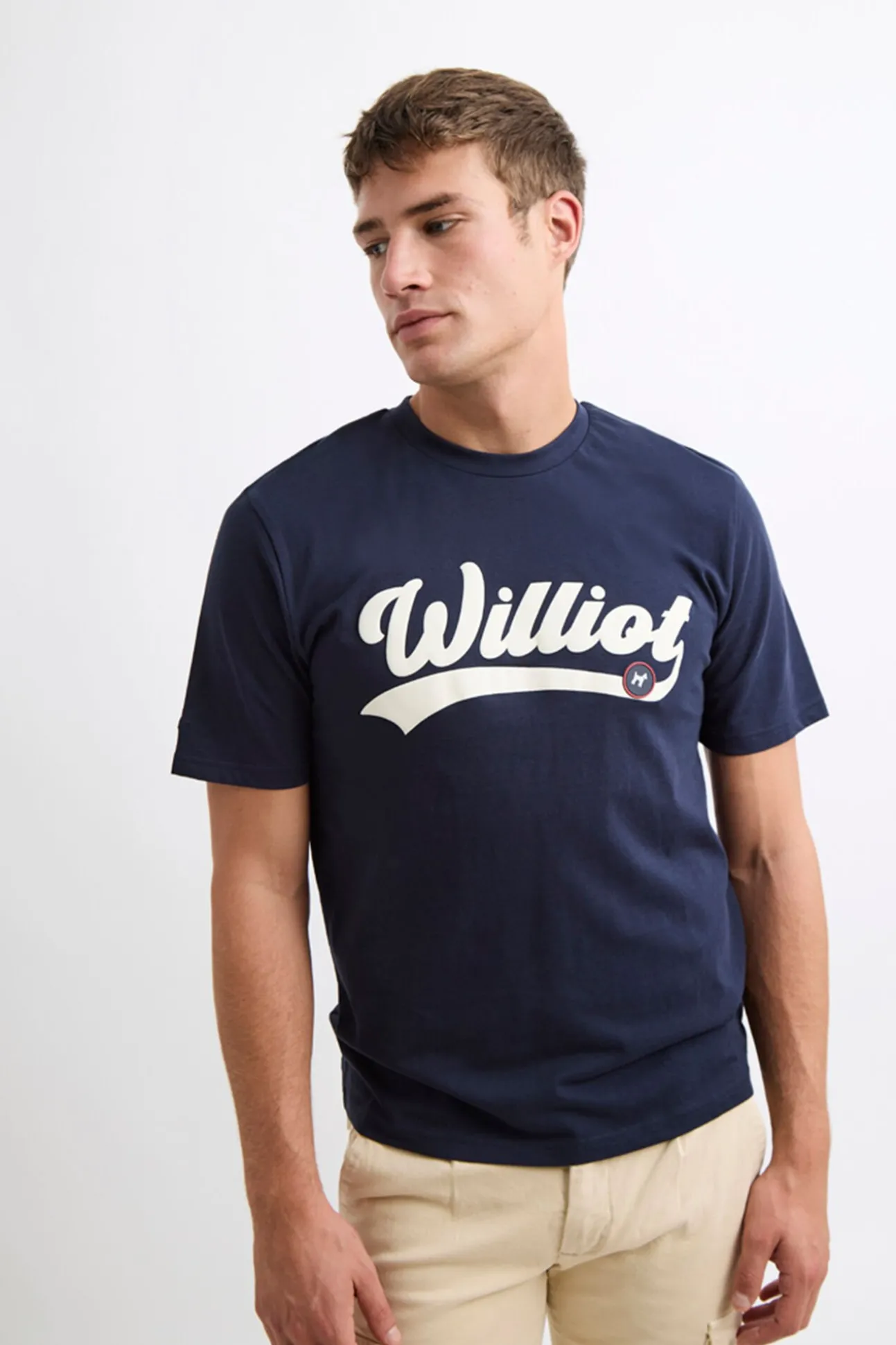 T-shirt com logo vintage