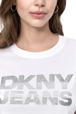 T-shirt com o logo da DKNY