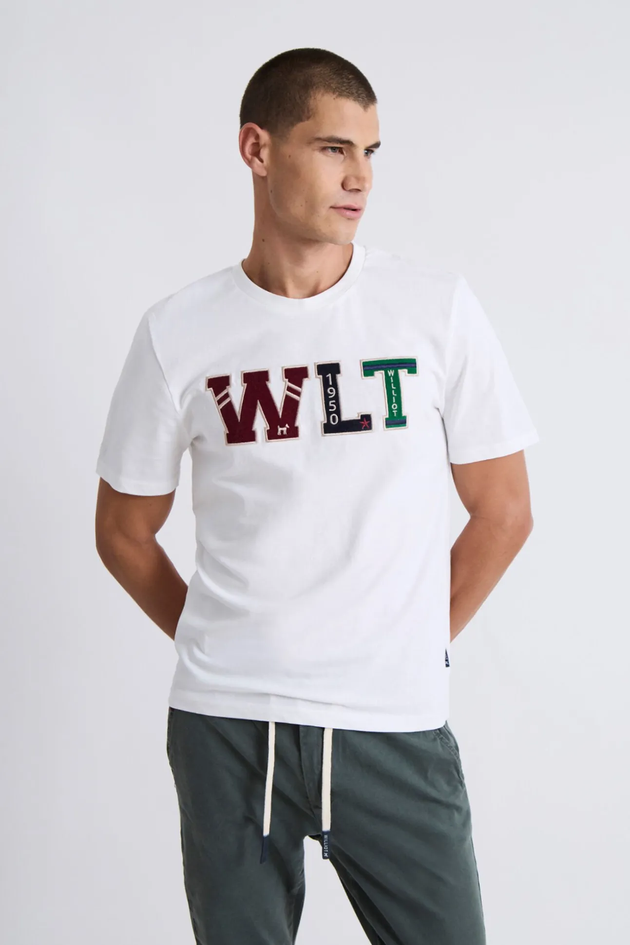 T-shirt com o logo da WLT
