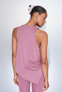 T-shirt halter assimétrico rosa