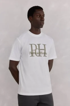 T-shirt logo