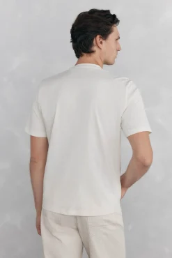 T-shirt logo