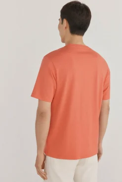 T-shirt logo relevo