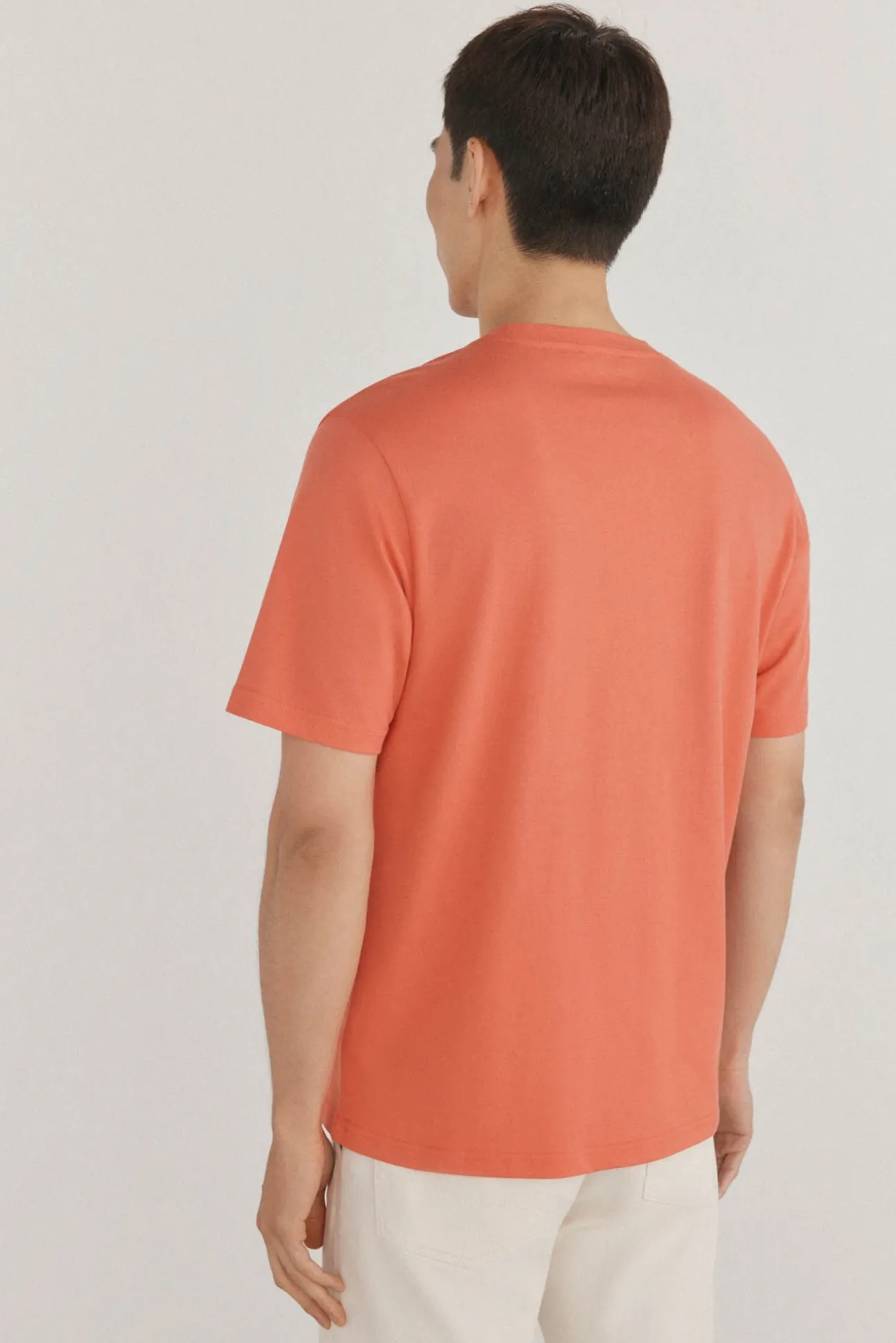 T-shirt logo relevo