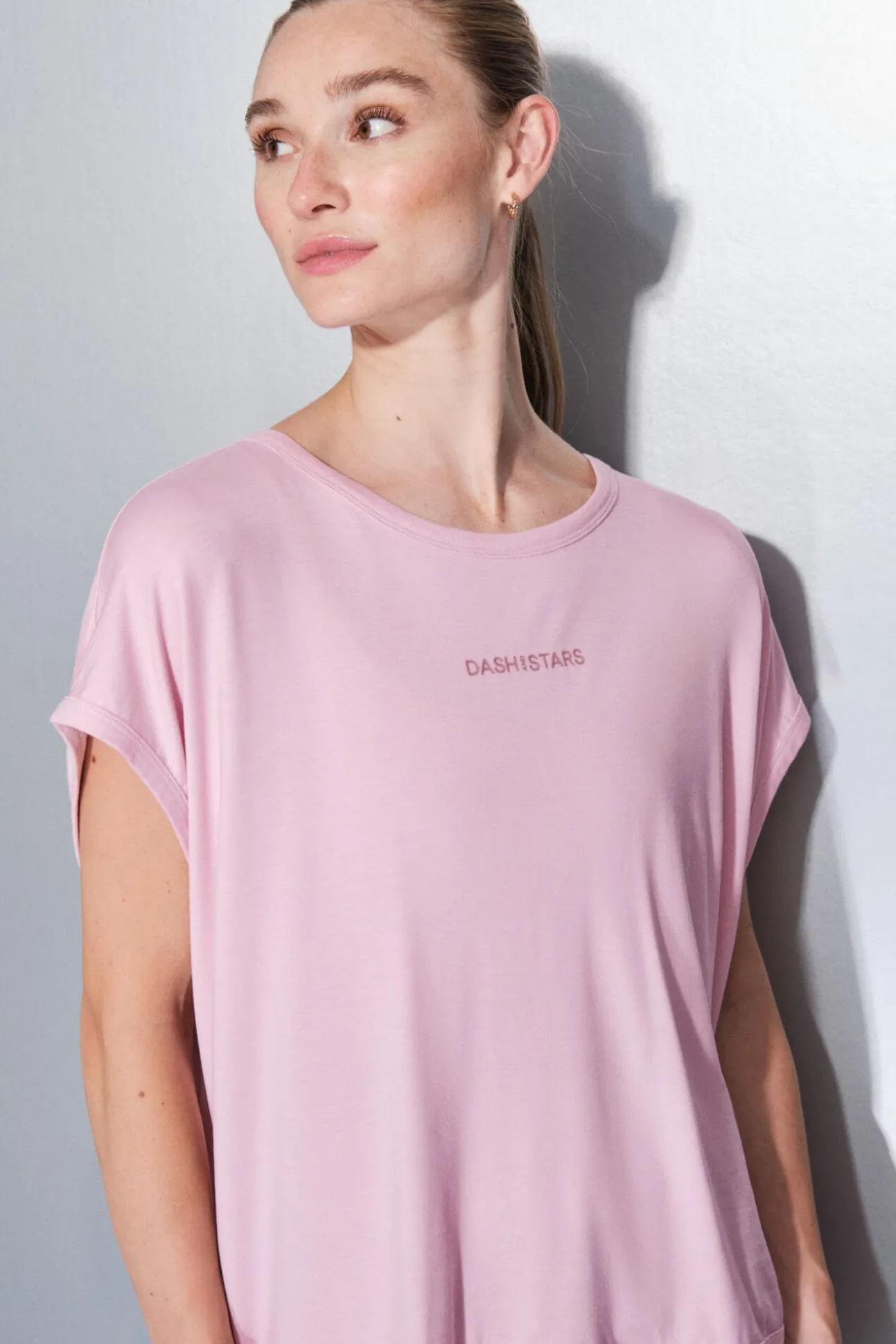 T-shirt rosa de tecido extrassuave