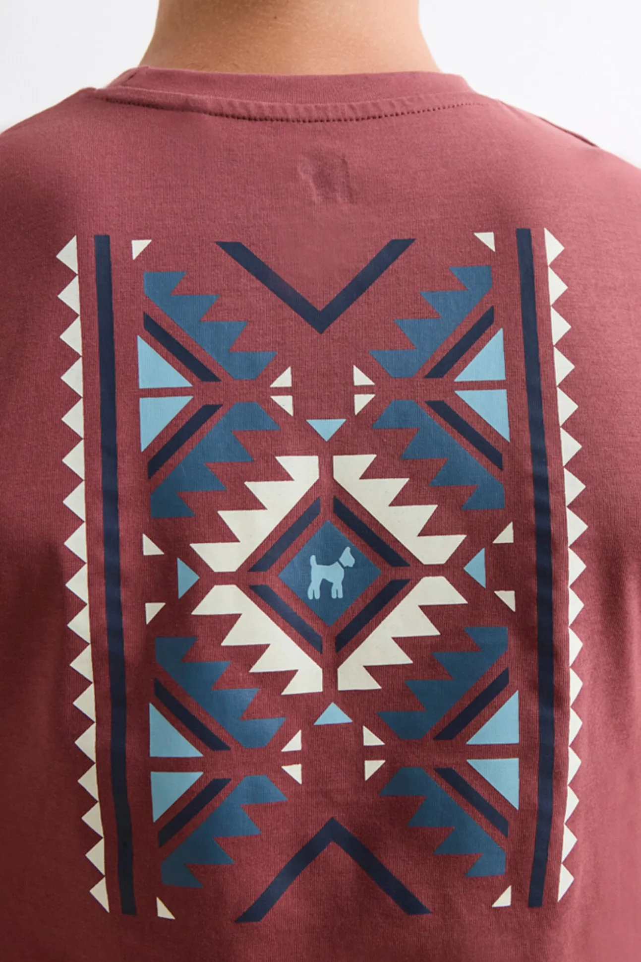 T-shirt étnica