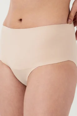 Unsichtbarer Shaping-Slip Café au Lait SPANX