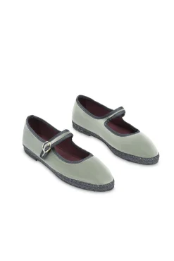 Veludo Mary Janes