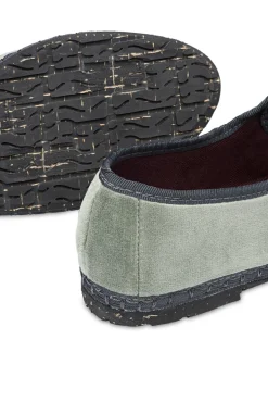 Veludo Mary Janes