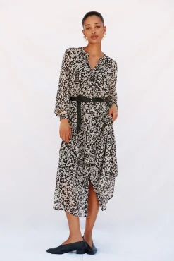 Vestido camisa estampado com cinto