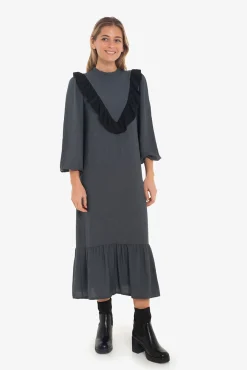 Vestido com babados