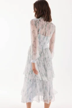 Vestido com babados