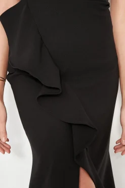 Vestido com folhos