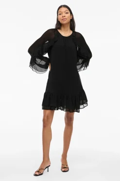 Vestido curto com babados