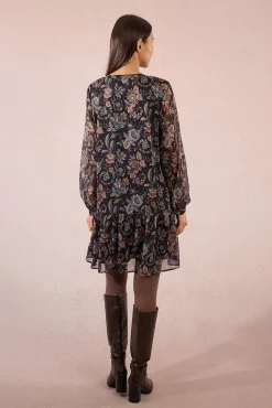 Vestido curto de manga comprida com estampado