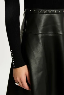 Vestido curto de patinadora