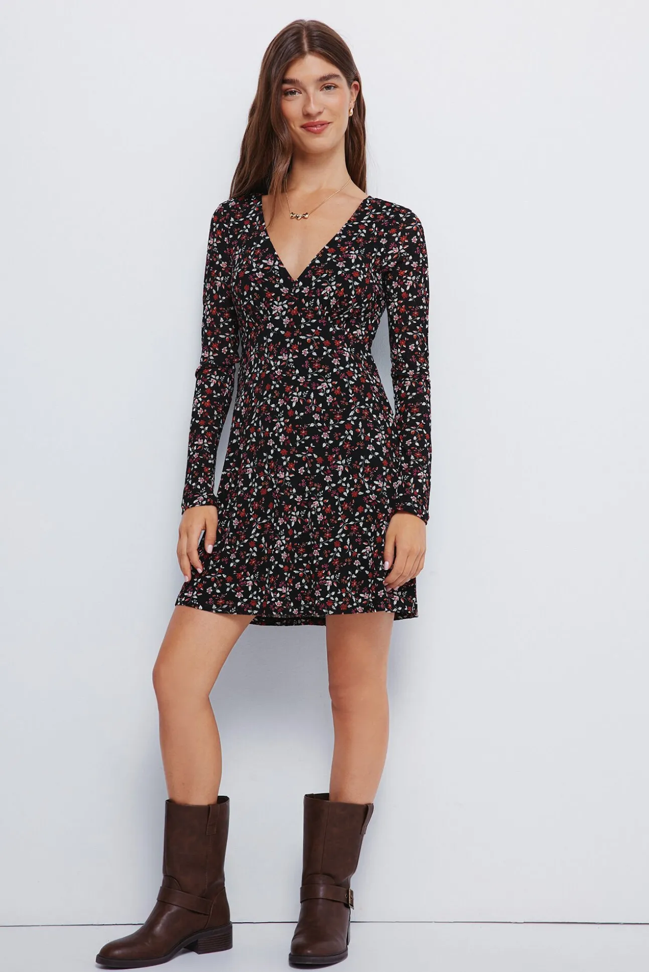 Vestido curto floral