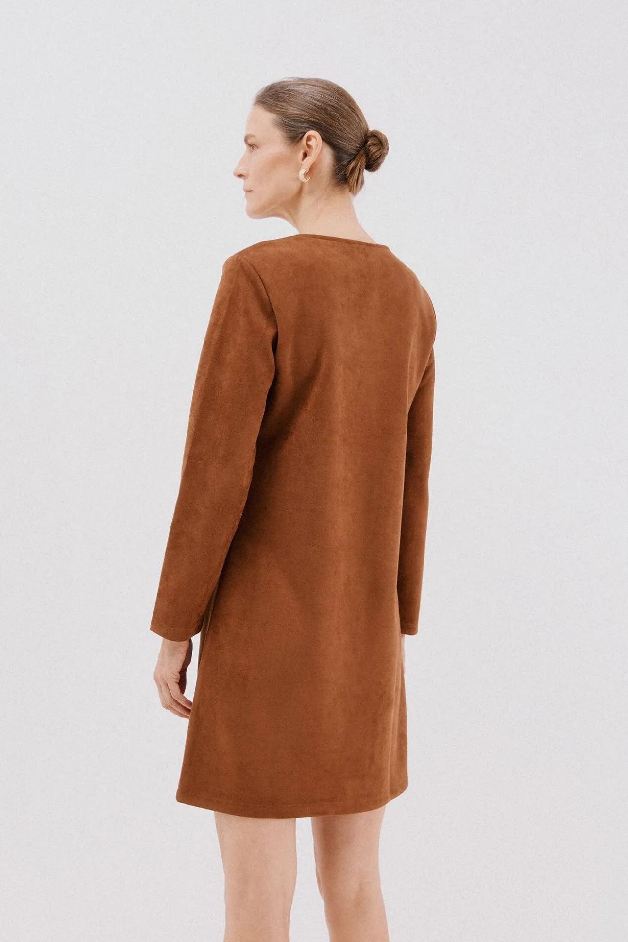 Vestido de camurça