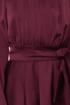 Vestido de cetim