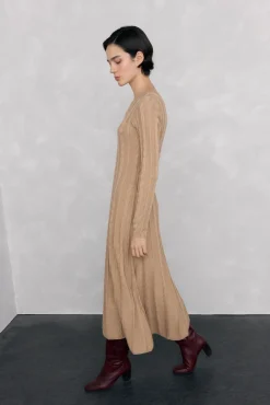 Vestido de malha com oitos