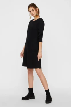 Vestido de malha de gola redonda