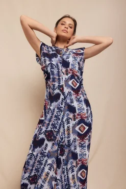 Vestido estampado com ombreiras