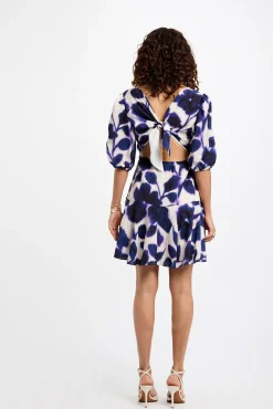 Vestido estampado flare