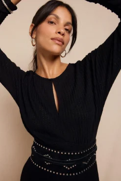 Vestido estruturado com manga morcego
