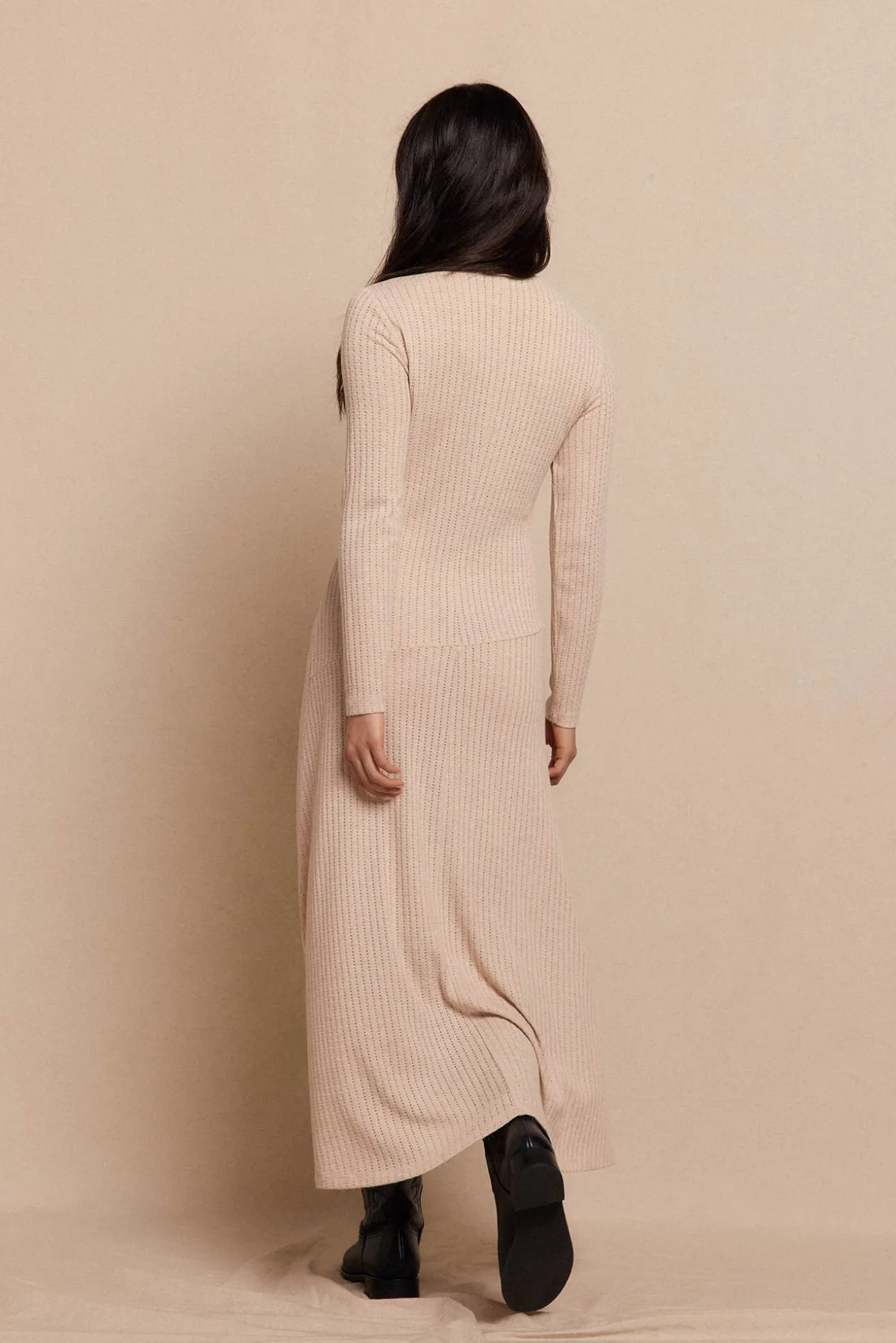 Vestido estruturado evasê