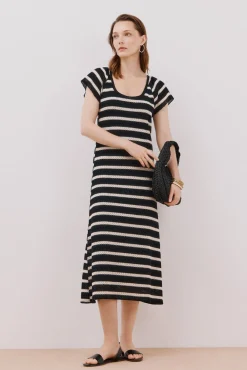 Vestido estruturado riscas