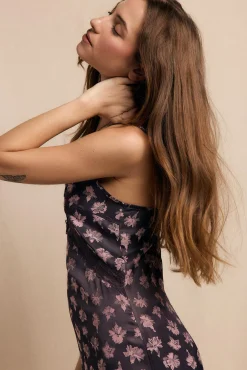 Vestido lencero