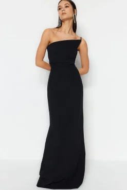 Vestido longo assimétrico