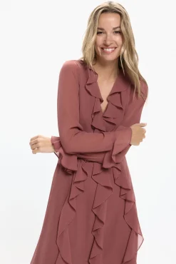Vestido longo com babados