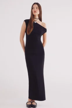 Vestido midi com decote assimétrico