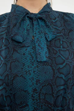 Vestido midi com laço