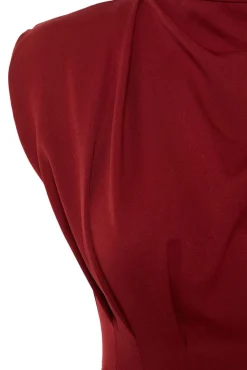 Vestido midi tubinho