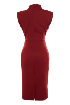Vestido midi tubinho