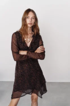 Vestido moreno
